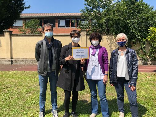 Studentessa del Liceo Cavour vince una borsa di studio per trascorrere un anno scolastico in Sudafrica Studentessa del Liceo Cavour vince una borsa di studio per trascorrere un anno scolastico in Sudafrica