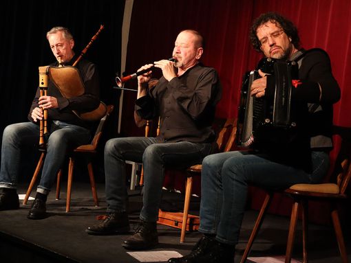 Stefano Valla, Daniele Scurati e Fabio Rinaudo in concerto al FolkClub Stefano Valla, Daniele Scurati e Fabio Rinaudo in concerto al FolkClub