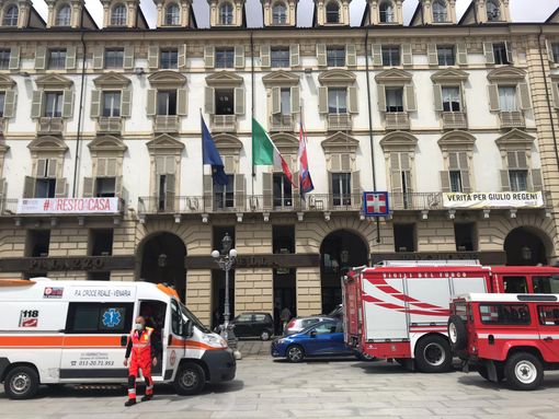 Busta con polvere bianca inviata a Cirio: dentro un foglio con scritto &quot;antrace&quot; [FOTO E VIDEO]
