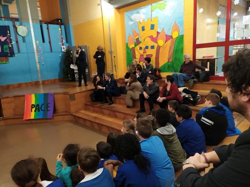 Gli alunni della scuola elementare “Calvino” vanno a scuola di imprenditoria Gli alunni della scuola elementare “Calvino” vanno a scuola di imprenditoria