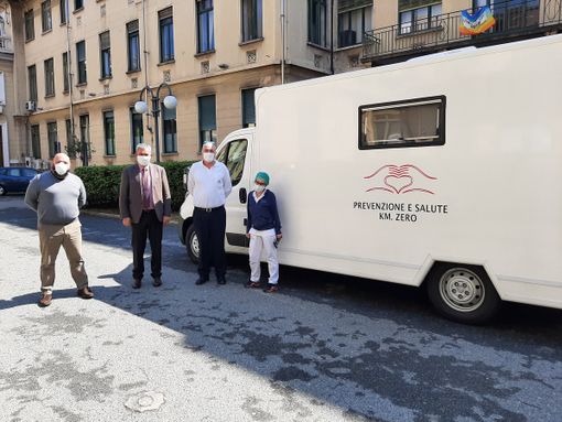 Rsa, da oggi operativa la seconda unità mobile per i tamponi Rsa, da oggi operativa la seconda unità mobile per i tamponi