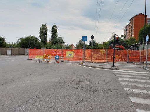 "Aggiornate la cartellonistica dei cantieri, i cittadini devono essere informati sulla durata dei lavori"