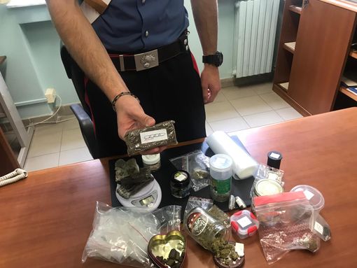 ValSusa, la droga veniva spacciata mentre era "targata Audi: un arresto