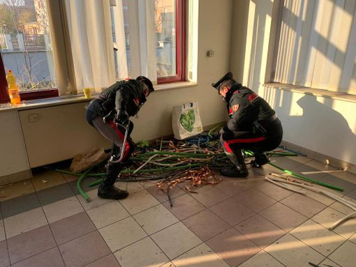 Tentano di rubare 150 kg di rame alla Terna, arrestati dai carabinieri [VIDEO]