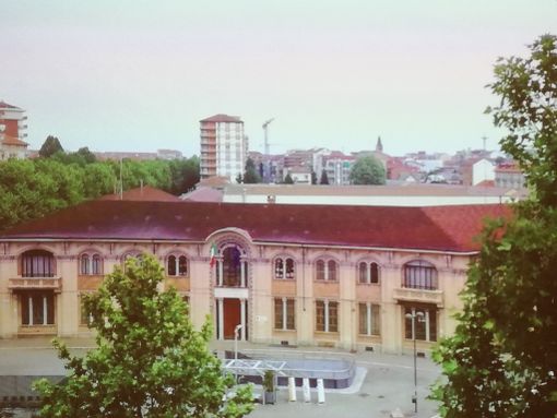 L'ex Caserma Amione scopre il suo futuro e si affida a Iotti + Paravani di Reggio Emilia. Montanari: "Torino cambia facendo circolare le idee" L'ex Caserma Amione scopre il suo futuro e si affida a Iotti + Paravani di Reggio Emilia. Montanari: "Torino cambia facendo circolare le idee"