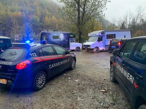 Rave party ai piedi del forte di Exilles, i carabinieri denunciano 117 persone [VIDEO]