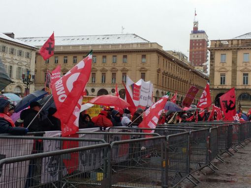Riaprire o no a Torino? "Le autocertificazioni delle imprese sono cresciute del 30%" Riaprire o no a Torino? "Le autocertificazioni delle imprese sono cresciute del 30%"