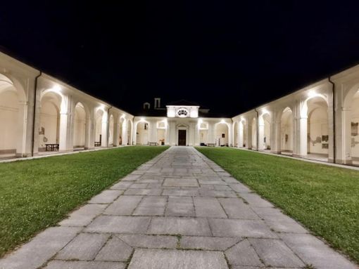 E/state in Svincoli torna domani sera con Plenilunium, la luna e la scienza