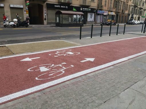 Smog, i ciclisti attaccano Appendino: &quot;Sei arrabbiato perché domani ti bloccano l'auto? Ecco, anche noi&quot;