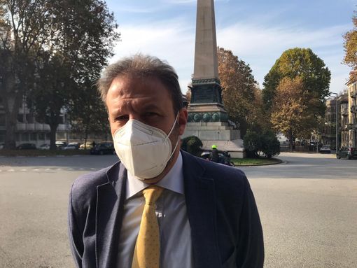 Torino 2021, ultimatum di Azione alla coalizione del centrosinistra: “No al M5S e ad accordi calati da Roma”