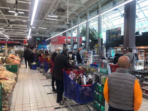 code nei supermercati code nei supermercati