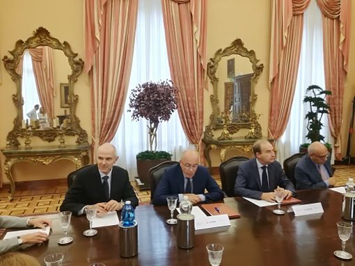 La chimica e la farmaceutica di domani studiano tra i banchi dell'Università di Torino e cercano spazi a Garessio