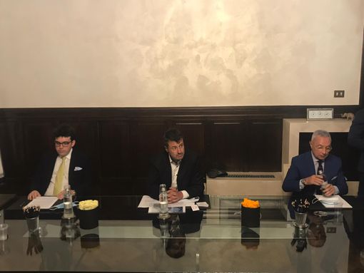 Offerta per il Toro, la cordata gioca a nascondino: “Siamo imprenditori torinesi, oggi sentiremo Cairo” [VIDEO]