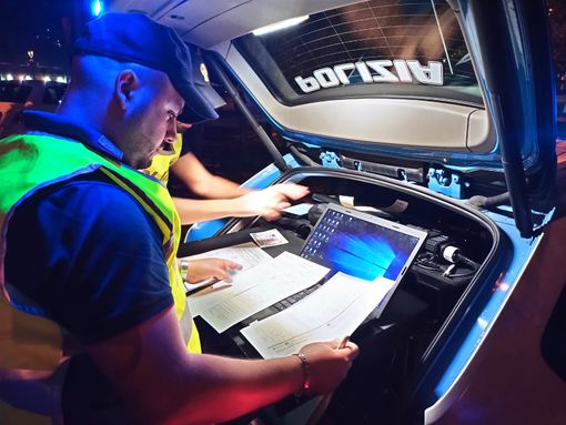 Ancora un pensionato in contromano sulla Torino-Bardonecchia, lo fermano gli automobilisti Ancora un pensionato in contromano sulla Torino-Bardonecchia, lo fermano gli automobilisti