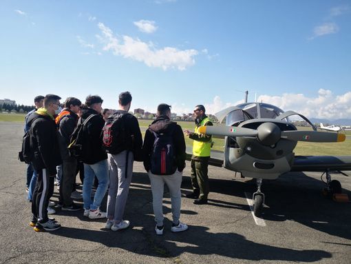 I sogni prendono quota: gli studenti diventano piloti e volano sui cieli di Torino [FOTO e VIDEO]