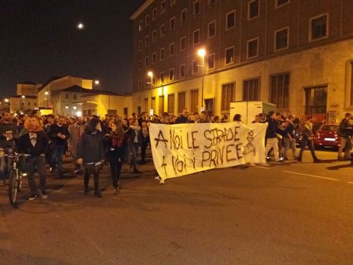 Fratelli d'Italia: "G7, il corteo danneggia la città, mentre Appendino è sparita" Fratelli d'Italia: "G7, il corteo danneggia la città, mentre Appendino è sparita"