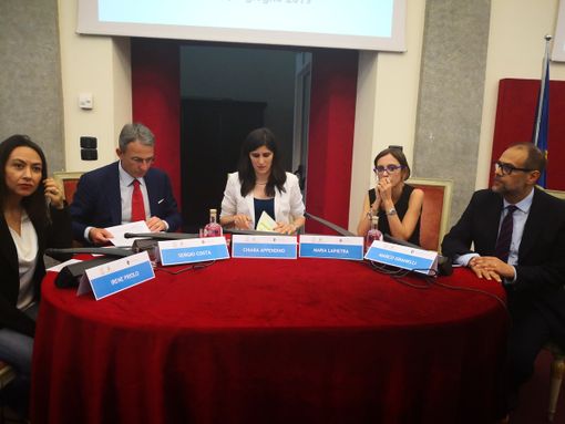 Il governo appoggia la svolta green di Appendino, Costa: &quot;Pronti a sostenere bus sostenibili&quot;