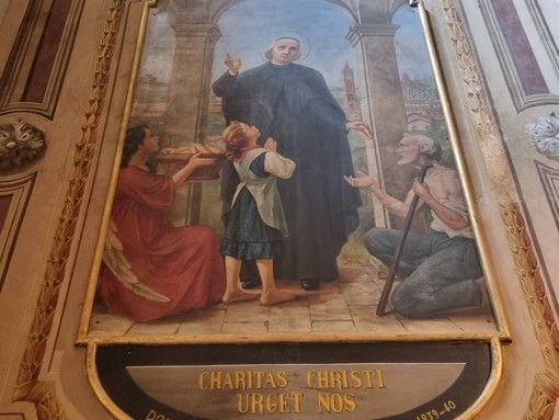 Nella foto “San Giuseppe Benedetto Cottolengo”, opera del Rolando (1940), chiesa dei Battuti Neri, a Bra Nella foto “San Giuseppe Benedetto Cottolengo”, opera del Rolando (1940), chiesa dei Battuti Neri, a Bra