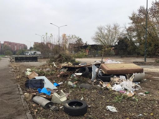 Dal centro di Torino a via Traves: il rifugio del Comune per i senza tetto lontano e assediato dal degrado Dal centro di Torino a via Traves: il rifugio del Comune per i senza tetto lontano e assediato dal degrado