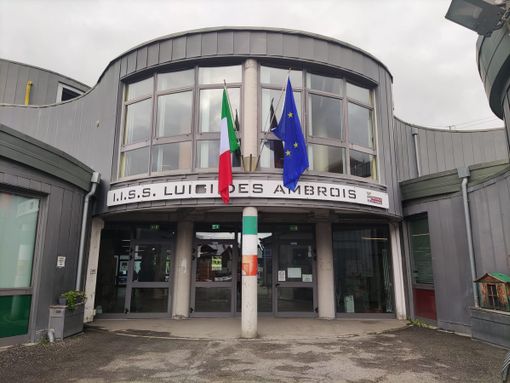 Istituto scolastico Des Ambrois di Oulx Istituto scolastico Des Ambrois di Oulx