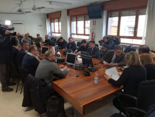 Embraco, domani il nuovo vertice. Ma stavolta i lavoratori si fanno trovare pronti Embraco, domani il nuovo vertice. Ma stavolta i lavoratori si fanno trovare pronti