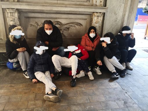 famiglia siriana scappata dalla guerra famiglia siriana scappata dalla guerra