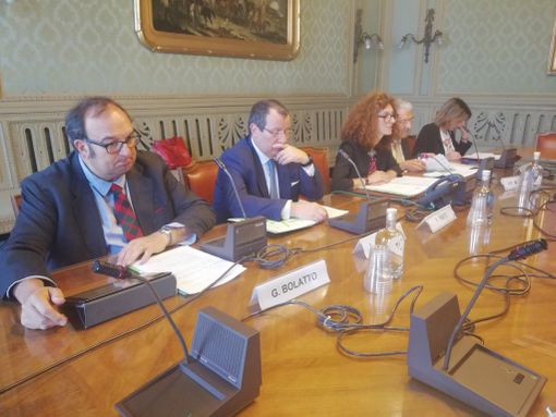 Gli insegnanti torinesi a "scuola" di cibo sano e sicuro Gli insegnanti torinesi a "scuola" di cibo sano e sicuro