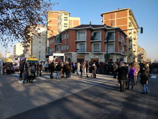 Ricordo dei martiri delle Foibe, scontri tra polizia e antifascisti: un fermo (FOTO e VIDEO) Ricordo dei martiri delle Foibe, scontri tra polizia e antifascisti: un fermo (FOTO e VIDEO)
