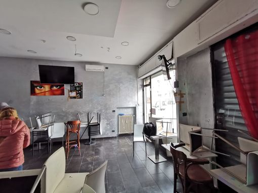 Sequestrati amplificatori e impianto acustico di un bar di via Spontini: la musica ad altissimo volume non faceva riposare i residenti