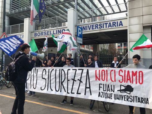 Stupro al campus, la rabbia del Fuan: “Episodio evitabile, ora una chat per aiutarci tra di noi” [FOTO E VIDEO]