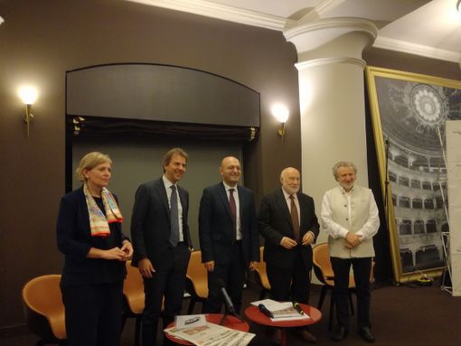 Torino si interroga sul futuro: cosa accadrà con l'arrivo dei robot? Torino si interroga sul futuro: cosa accadrà con l'arrivo dei robot?