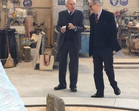 Torino, arriva una scultura fatta con i marmi salvati dall'incendio della Sindone del 1997