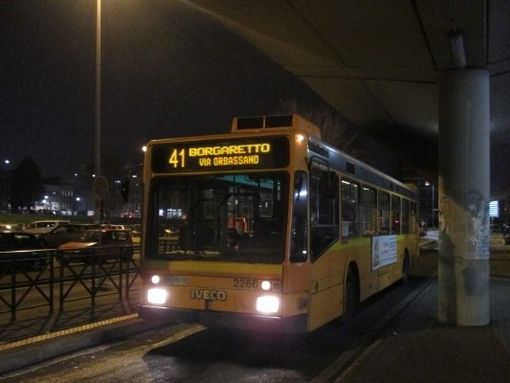 Disservizi sui bus 41 e 48 da Borgaretto, Ricca (Lega): "Genitori costretti a portare i figli a scuola con le loro auto" Disservizi sui bus 41 e 48 da Borgaretto, Ricca (Lega): "Genitori costretti a portare i figli a scuola con le loro auto"