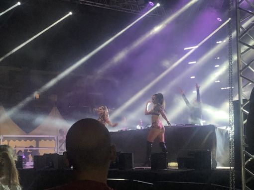 Bob Sinclar infiamma il palco del Foro Boario: in 4 mila a ballare in piazza