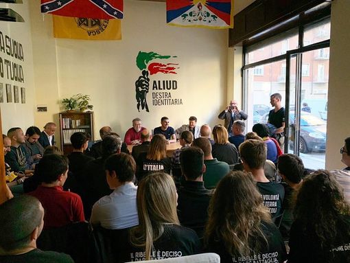 Foto tratta dalla pagina facebook Alud Torino Foto tratta dalla pagina facebook Alud Torino