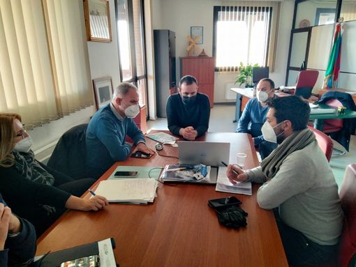 La riunione del sindaco Cannati e gli altri membri del COC /dal profilo Facebook di Daniel Cannati