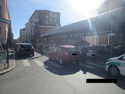 Nichelino, anziana investita in via Rossini mentre attraversava sulle strisce Nichelino, anziana investita in via Rossini mentre attraversava sulle strisce