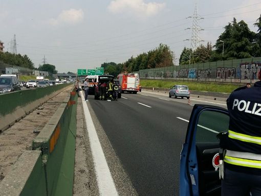 Maxi-tamponamento in tangenziale: traffico bloccato da corso Allamano a Pianezza in direzione Milano Maxi-tamponamento in tangenziale: traffico bloccato da corso Allamano a Pianezza in direzione Milano