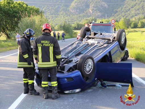 Incidente stradale a Vaie, decisivo l'intervento dei Vigili del Fuoco