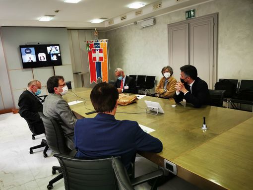 Salini e Tronzano al tavolo