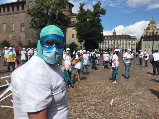 Anaao Assomed si domanda: &quot;E gli specializzandi al penultimo e ultimo anno saranno subito contrattualizzati?&quot;