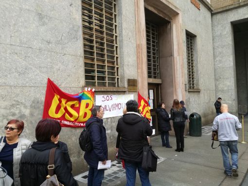 Allarme lavoro a Torino. Protesta anche l'INPS: "Disorganizzazione ed esternalizzazione", dicono i sindacati, che ribadiscono la carenza di organico (VIDEO) Allarme lavoro a Torino. Protesta anche l'INPS: "Disorganizzazione ed esternalizzazione", dicono i sindacati, che ribadiscono la carenza di organico (VIDEO)