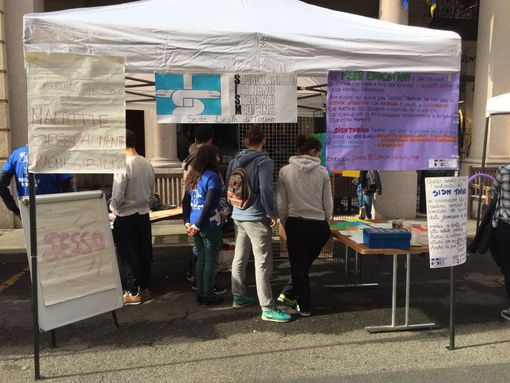 Successo per "La Salute Scende in Piazza", grandi e piccini alla scoperta del mondo medico Successo per "La Salute Scende in Piazza", grandi e piccini alla scoperta del mondo medico