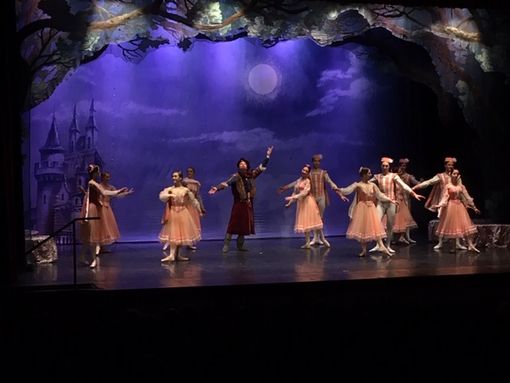 Bardonecchia, successo annunciato per la magia del Lago dei cigni