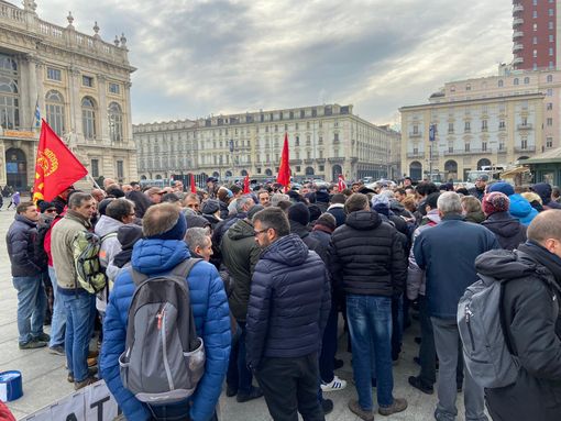 Ritirati i licenziamenti alla Mahle, parte un anno di cassa per dare un futuro a Saluzzo e La Loggia Ritirati i licenziamenti alla Mahle, parte un anno di cassa per dare un futuro a Saluzzo e La Loggia