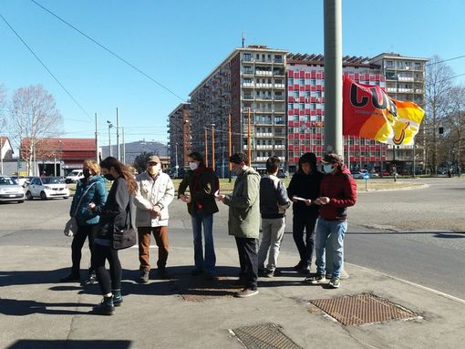 Vittoria delle lavoratrici della cooperativa Helios di Nichelino: reintegrate dopo le proteste