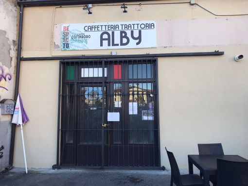 Ladri scatenati in centro, presi di mira locali e negozi: &quot;Non ci sentiamo sicuri&quot;