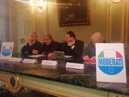 Opere d'arte vandalizzate a Torino, grido d'allarme di artisti e Moderati: "Non perdiamo questo museo a cielo aperto" Opere d'arte vandalizzate a Torino, grido d'allarme di artisti e Moderati: "Non perdiamo questo museo a cielo aperto"