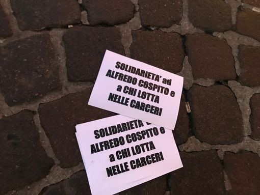 Dopo gli scontri di Milano gli anarchici manifestano a Torino: in 100 in piazza CLN Dopo gli scontri di Milano gli anarchici manifestano a Torino: in 100 in piazza CLN