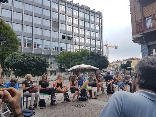 Manituana di Torino, slitta lo sgombero. Al via un appello per evitarlo